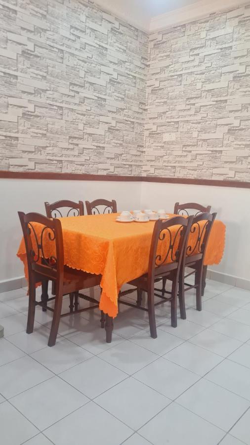 Anjung Klia House 31 With Neflix Villa Banting  Luaran gambar