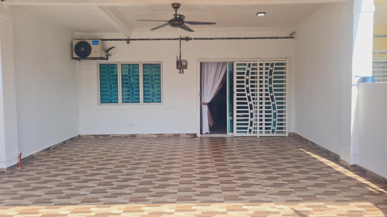 Anjung Klia House 31 With Neflix Villa Banting  Luaran gambar