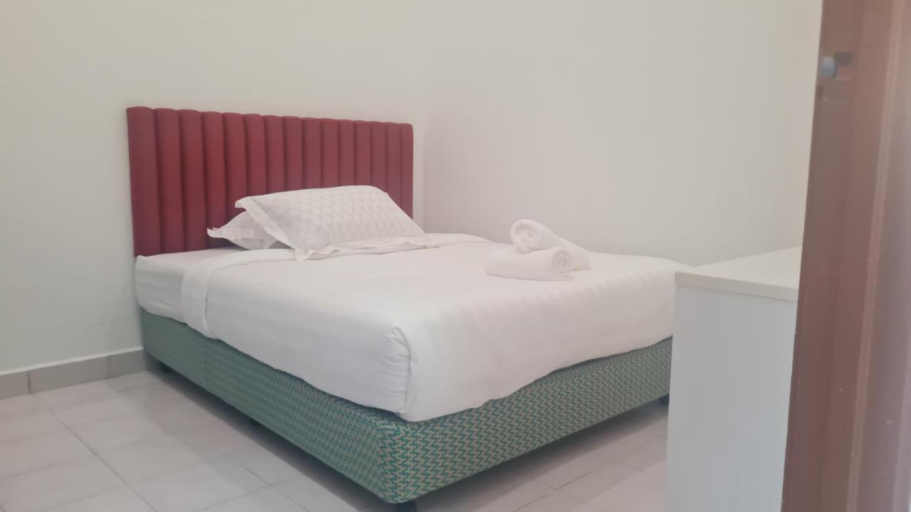 Anjung Klia House 31 With Neflix Villa Banting  Luaran gambar